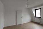 Etagenwohnung Ansbach - 5 Zimmer, 114 m&sup2;, 1.000&euro; | Angebot:26033210
