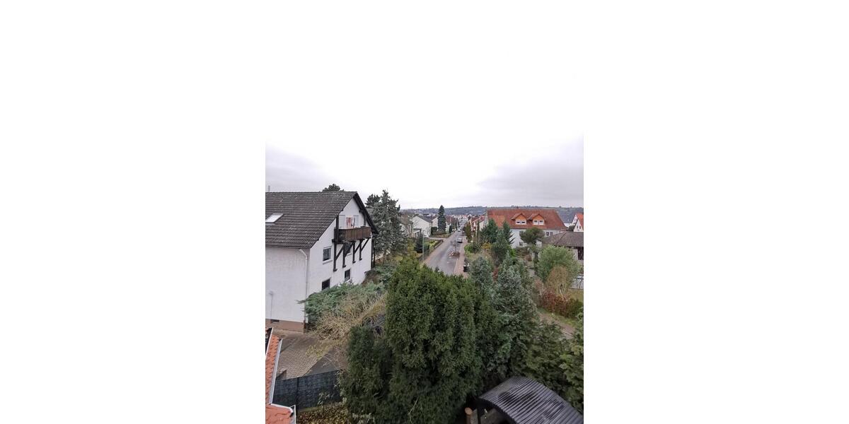 Dachgeschoßwohnung Elsenfeld - 4.5 Zimmer, 110 m&sup2;, 1.200&euro; | Angebot:24706574