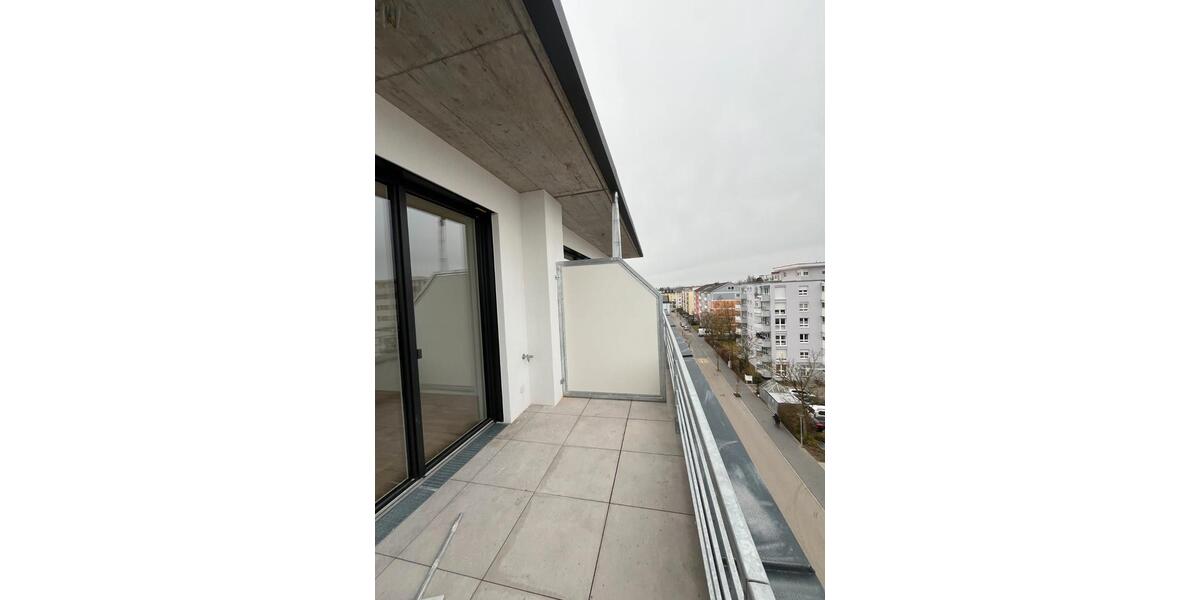 Einfamilienhaus Burghausen - 3 Zimmer, 82 m&sup2;, 1.300&euro; | Angebot:26144172