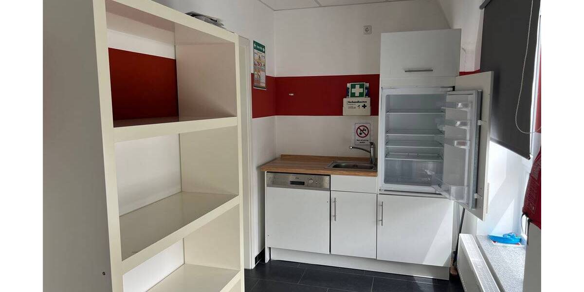 Gewerbeobjekt Bamberg Gereuth - 3 Zimmer, 268 m&sup2;, 1.900&euro; | Angebot:25679761