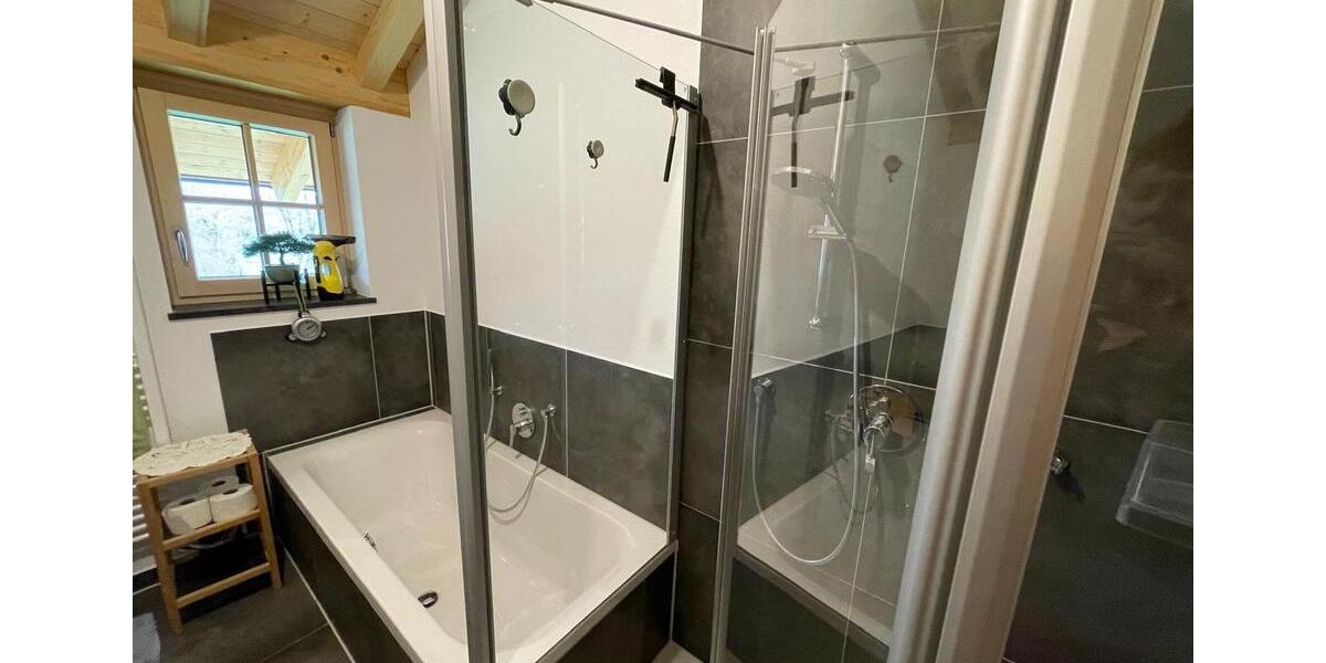 Dachgeschoßwohnung Oy-Mittelberg Mittelberg - 2.5 Zimmer, 94 m&sup2;, 1.300&euro; | Angebot:25902231