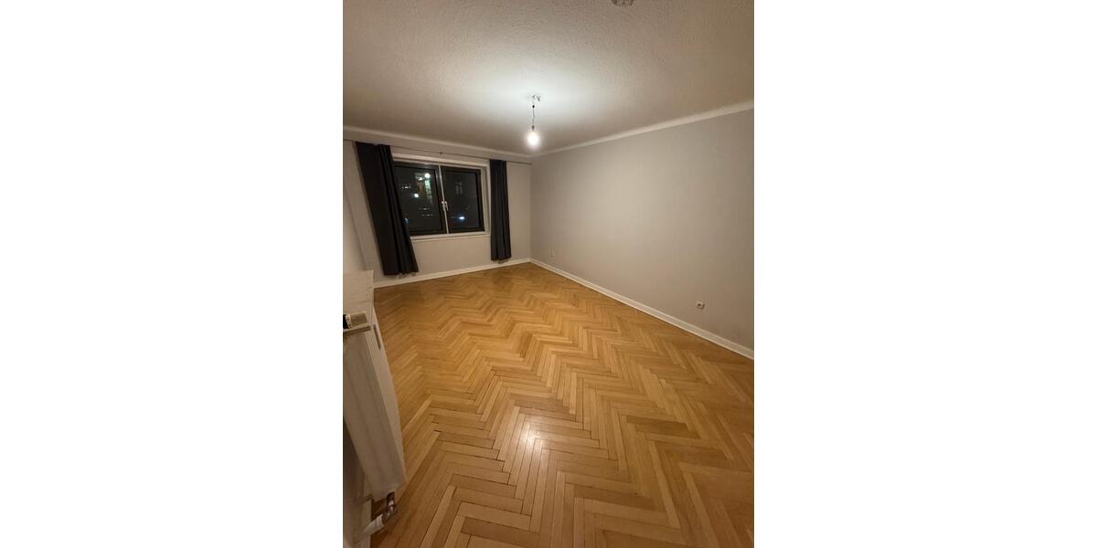 WG-Zimmer in Jungs WG Hamburg-Harvestehude 1 zimmer