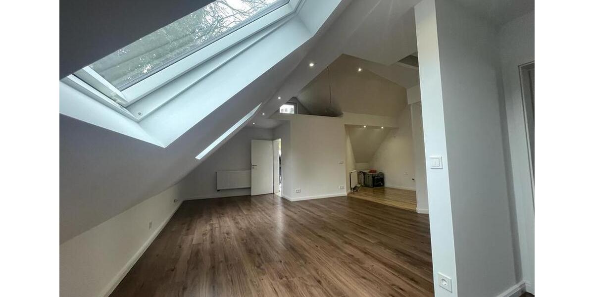 Maisonettenwohnung Illertissen - 2.5 Zimmer, 100 m&sup2;, 1.050&euro; | Angebot:26614980