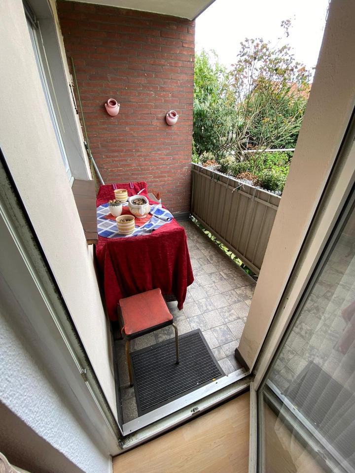 ### charmante 2 Zi. Wohnung mit Küche und Balkon ###