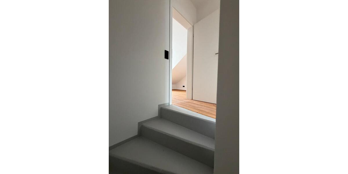 Doppelhaushälfte München Pasing-Obermenzing - 5 Zimmer, 110 m&sup2;, 2.838&euro; | Angebot:25841117