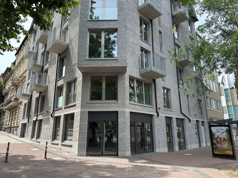 Einzelhandel in Aachen 4.150 € 146.16 m²