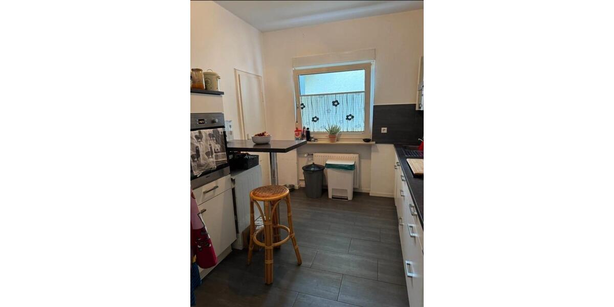 Etagenwohnung Holzminden - 3 Zimmer, 102 m&sup2;, 700&euro; | Angebot:26553733