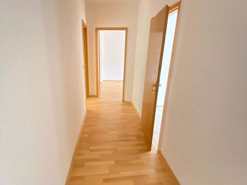 *Zeißstr. * 2 Raum Wohnung mit Balkon ! 3 zimmer