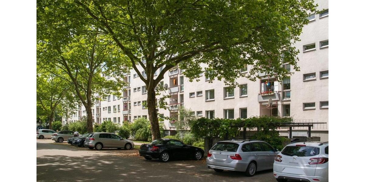 Wohnen mitten in Wolfsburg – kurze Wege zur City und zum Werk 3 zimmer