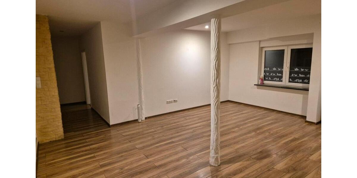 Erdgeschoßwohnung Bad Dürkheim - 1 Zimmer, 60 m&sup2;, 820&euro; | Angebot:24385431