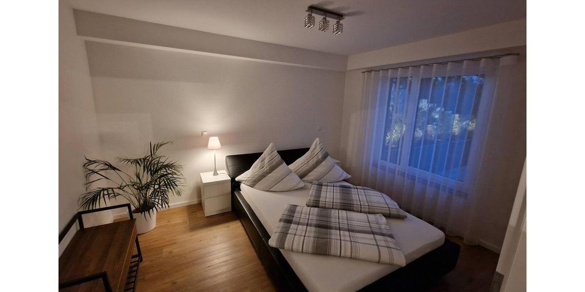 Wohnen auf Zeit Rottweil - 2 Zimmer, 50 m&sup2;, 1.199&euro; | Angebot:26219670