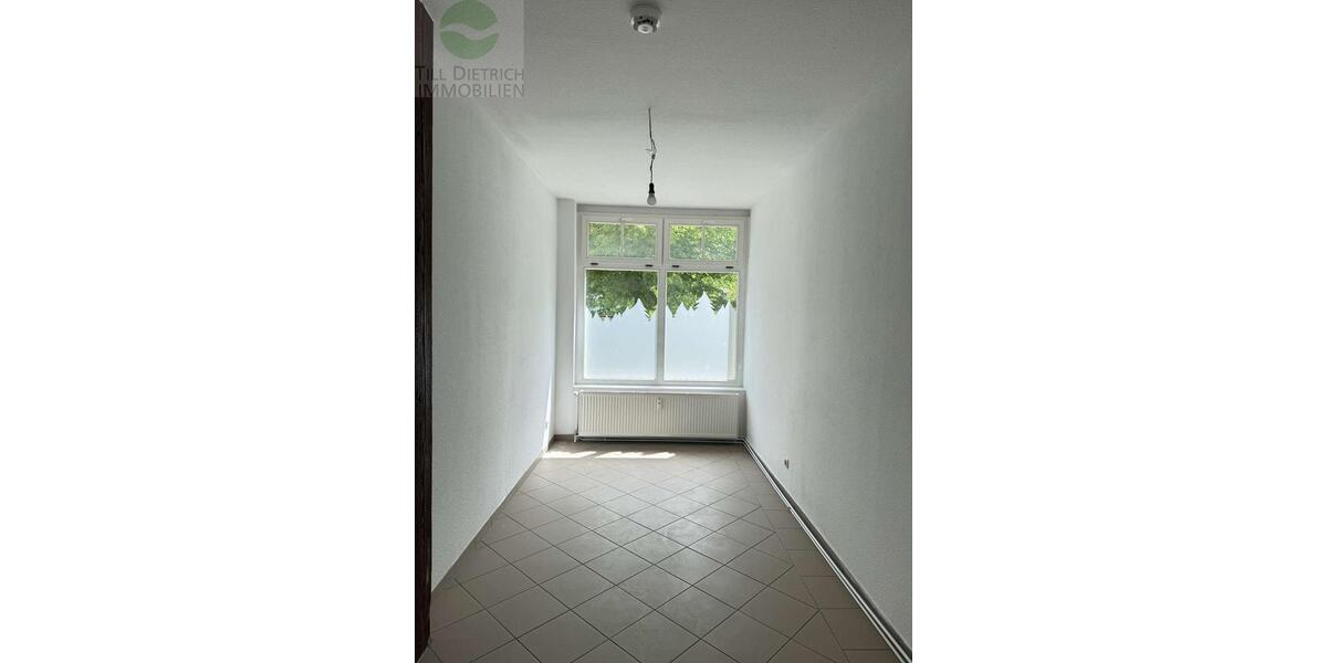 Erdgeschoßwohnung Ilmenau - 4 Zimmer, 90 m&sup2;, 770&euro; | Angebot:26492725