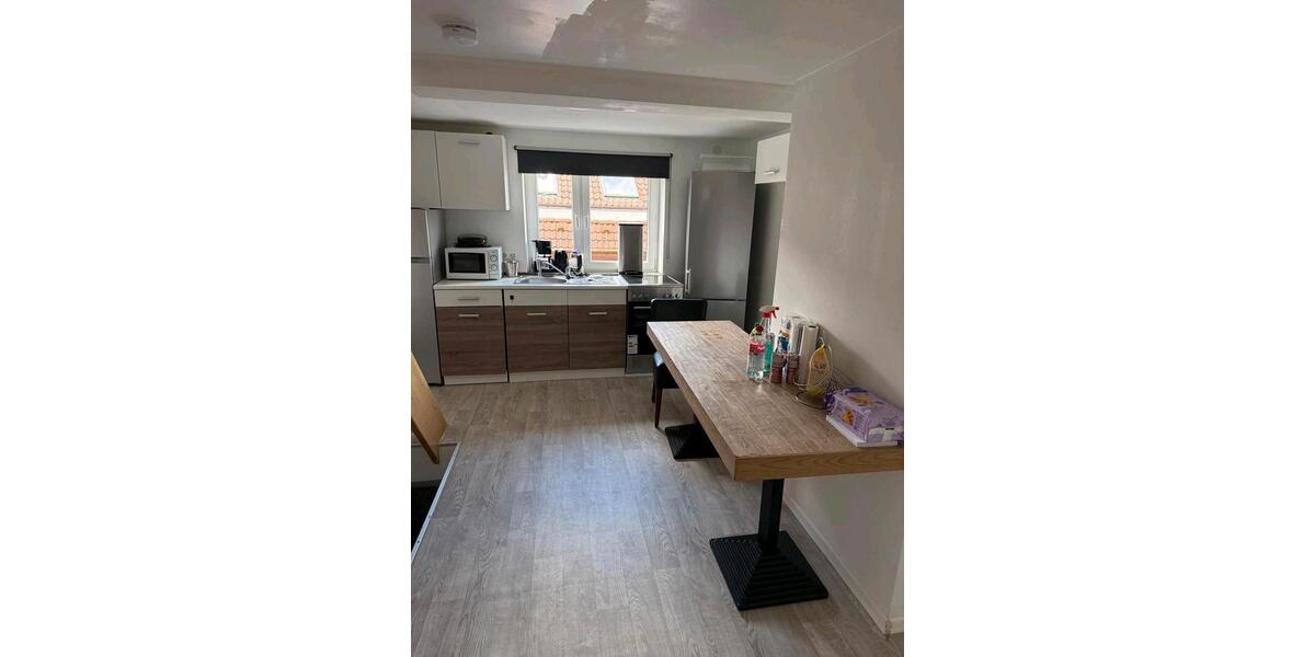 Wohnen auf Zeit Glashütten - 3 Zimmer, 100 m&sup2;, 140&euro; | Angebot:26438447