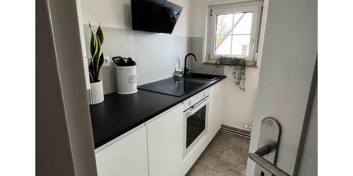 Dachgeschoßwohnung Nürtingen - 3 Zimmer, 58 m&sup2;, 895&euro; | Angebot:26588244