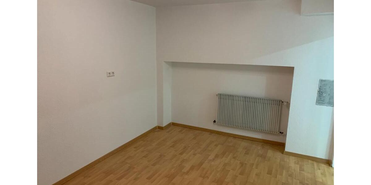 Etagenwohnung Vaihingen an der Enz - 2 Zimmer, 43 m&sup2;, 900&euro; | Angebot:23840340
