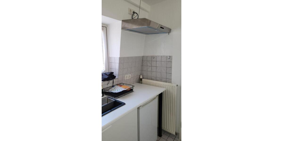 Dachgeschoßwohnung Sankt Ingbert - 1 Zimmer, 27 m&sup2;, 280&euro; | Angebot:26705235