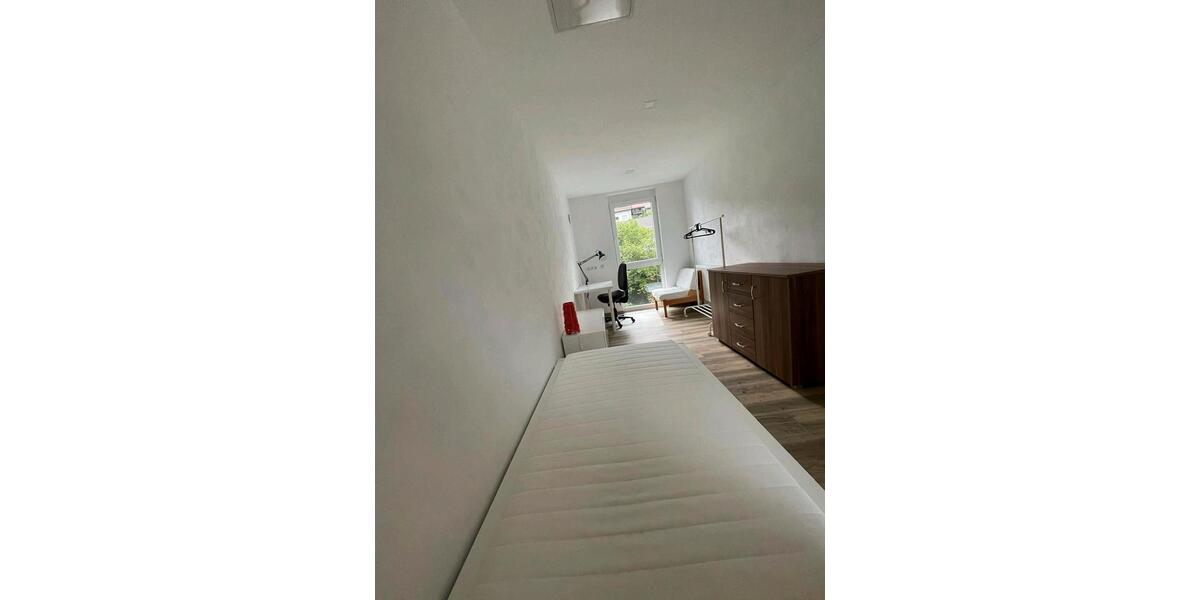 Wohnen auf Zeit Mosbach - 1 Zimmer, 12 m&sup2;, 325&euro; | Angebot:25982094