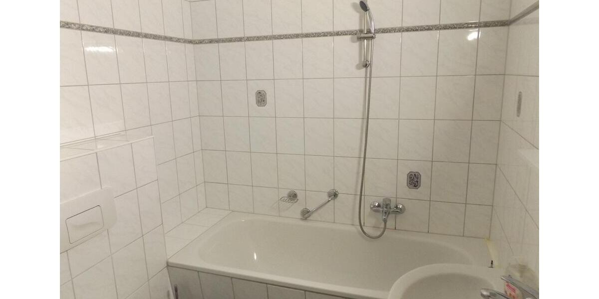 Etagenwohnung Aue-Bad Schlema Bad Schlema - 2 Zimmer, 50 m&sup2;, 250&euro; | Angebot:25961642
