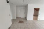 3- Zi. DG Wohnung mit 2 Balkonen und Garage
