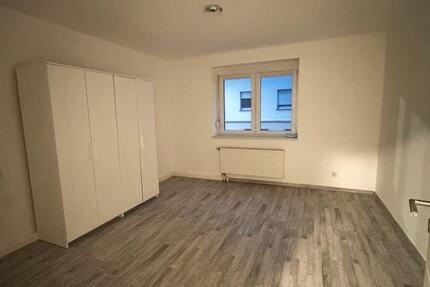 2-Zimmer-Wohnung im Herzen von Heilbronn – renoviert, EBK, 1. OG 2 zimmer