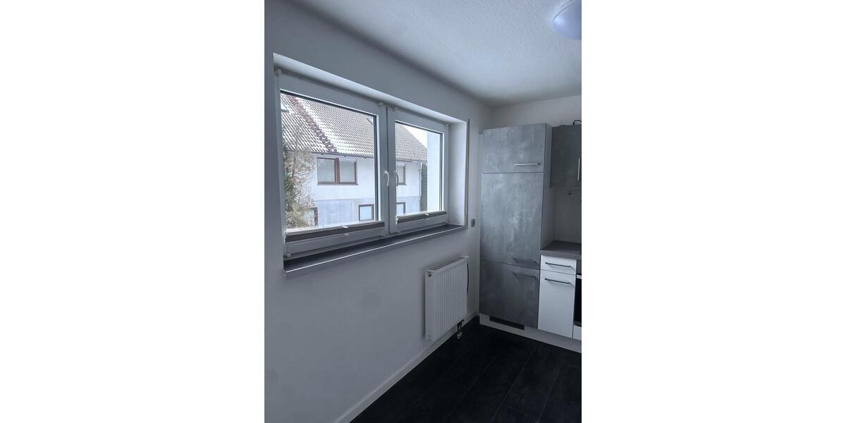 3-Zimmer-Wohnung mit Einbauküche, Terrasse & Garage – 78 m² 1 zimmer