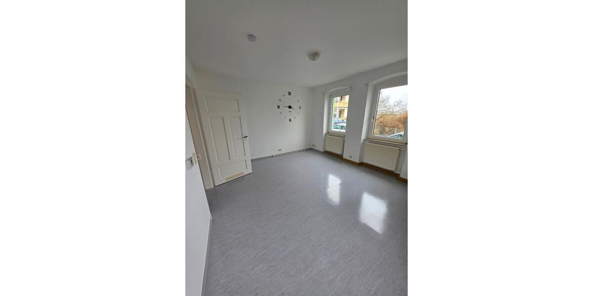 Erdgeschoßwohnung Bamberg Am Bruderwald - 1 Zimmer, 36 m&sup2;, 523&euro; | Angebot:26023600