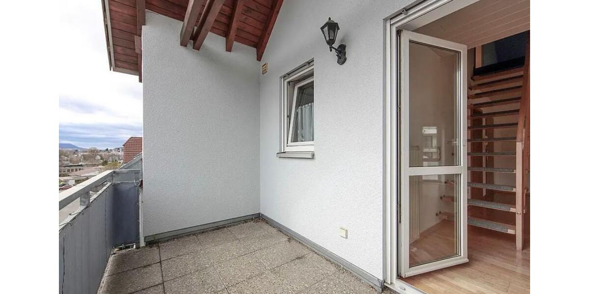 Dachgeschoßwohnung Aalen Unterkochen - 3 Zimmer, 78 m&sup2;, 950&euro; | Angebot:26153657