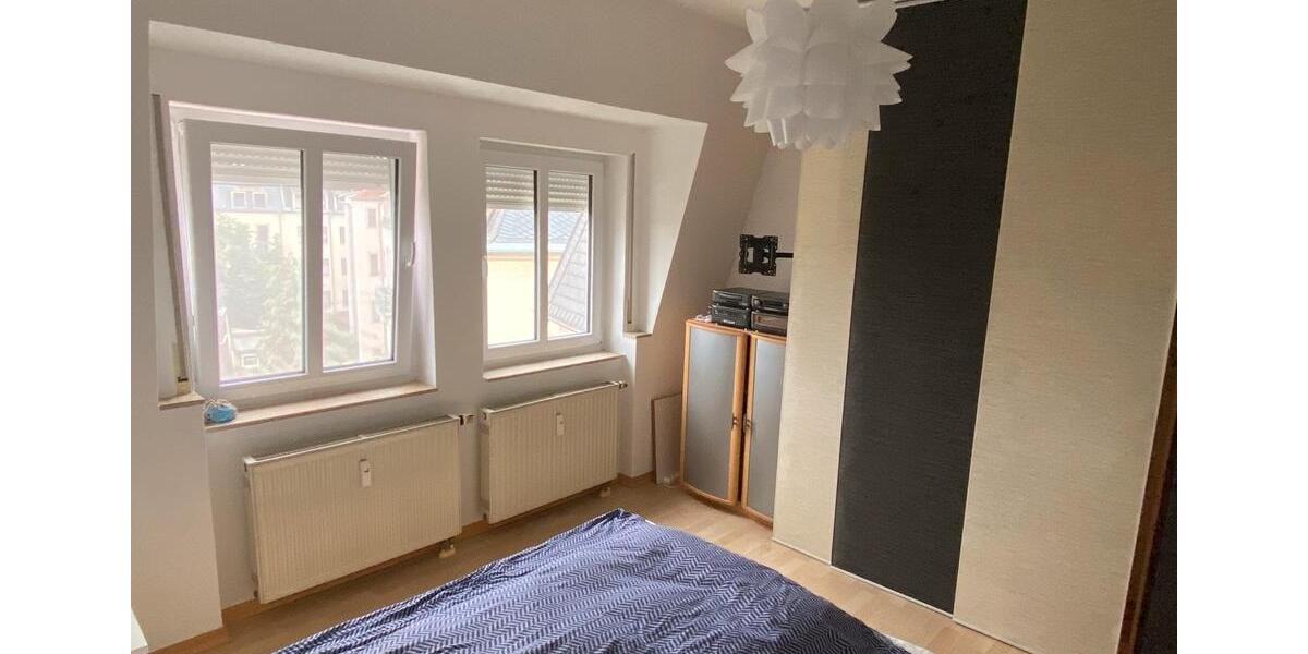 Dachgeschoßwohnung Dresden Neustadt - 2 Zimmer, 63 m&sup2;, 850&euro; | Angebot:26576704