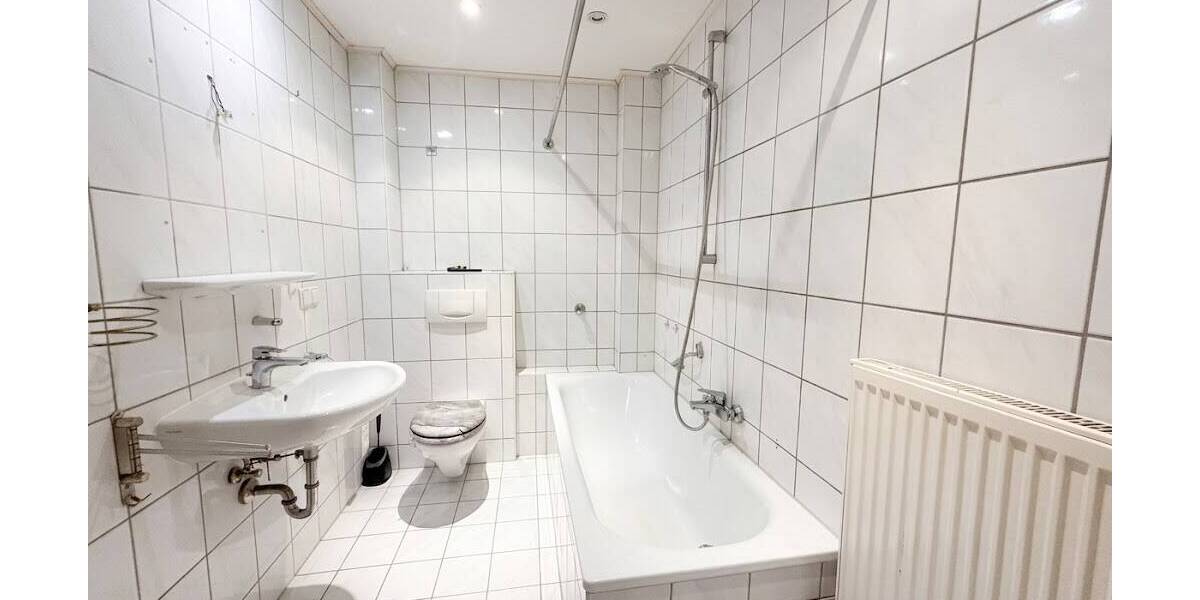 Etagenwohnung Kaiserslautern Innenstadt - 3 Zimmer, 92 m&sup2;, 690&euro; | Angebot:26686081