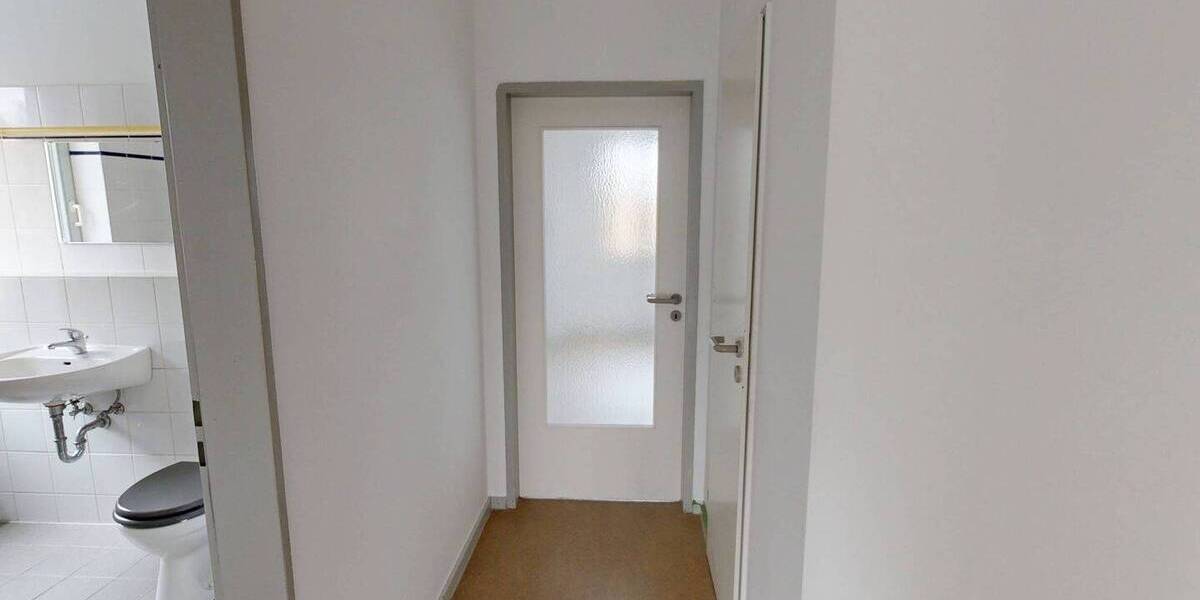 Etagenwohnung Neuruppin - 3 Zimmer, 88 m&sup2;, 715&euro; | Angebot:26816318