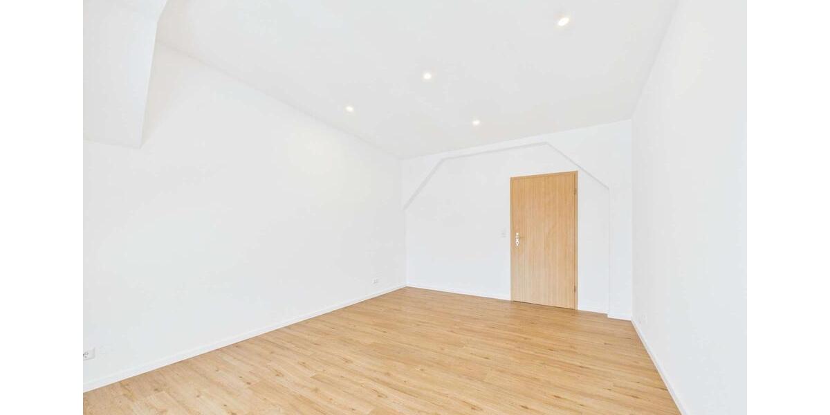 Etagenwohnung Magdeburg - 2 Zimmer, 61 m&sup2;, 580&euro; | Angebot:26299834