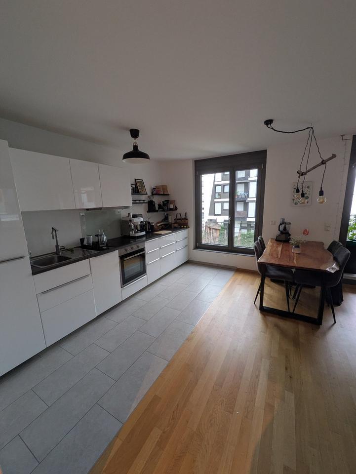 Wohnung zur Untermiete in guter Lage zimmer