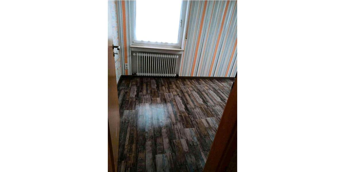 Dachgeschoßwohnung Eberhardzell - 4 Zimmer, 85 m&sup2;, 1.300&euro; | Angebot:26481748