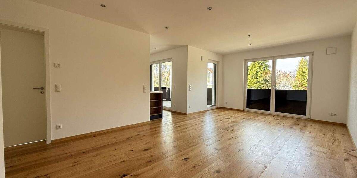 Etagenwohnung Tüßling - 3 Zimmer, 99 m&sup2;, 1.275&euro; | Angebot:26154944