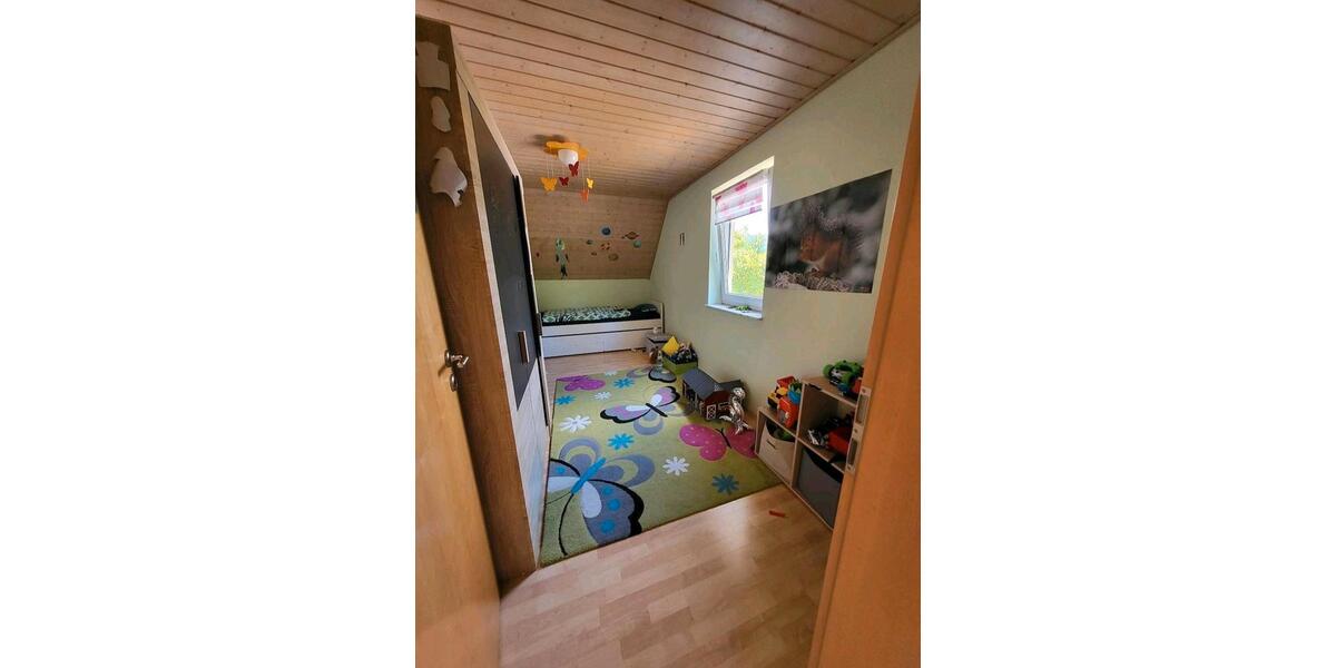 Einfamilienhaus Waldshut-Tiengen Tiengen - 5.5 Zimmer, 155 m&sup2;, 1.450&euro; | Angebot:26502570