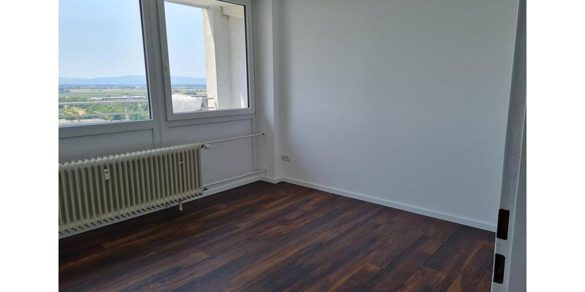 Etagenwohnung Ludwigshafen am Rhein Ludwigshafen-Oggersheim - 3 Zimmer, 82 m&sup2;, 850&euro; | Angebot:25099989