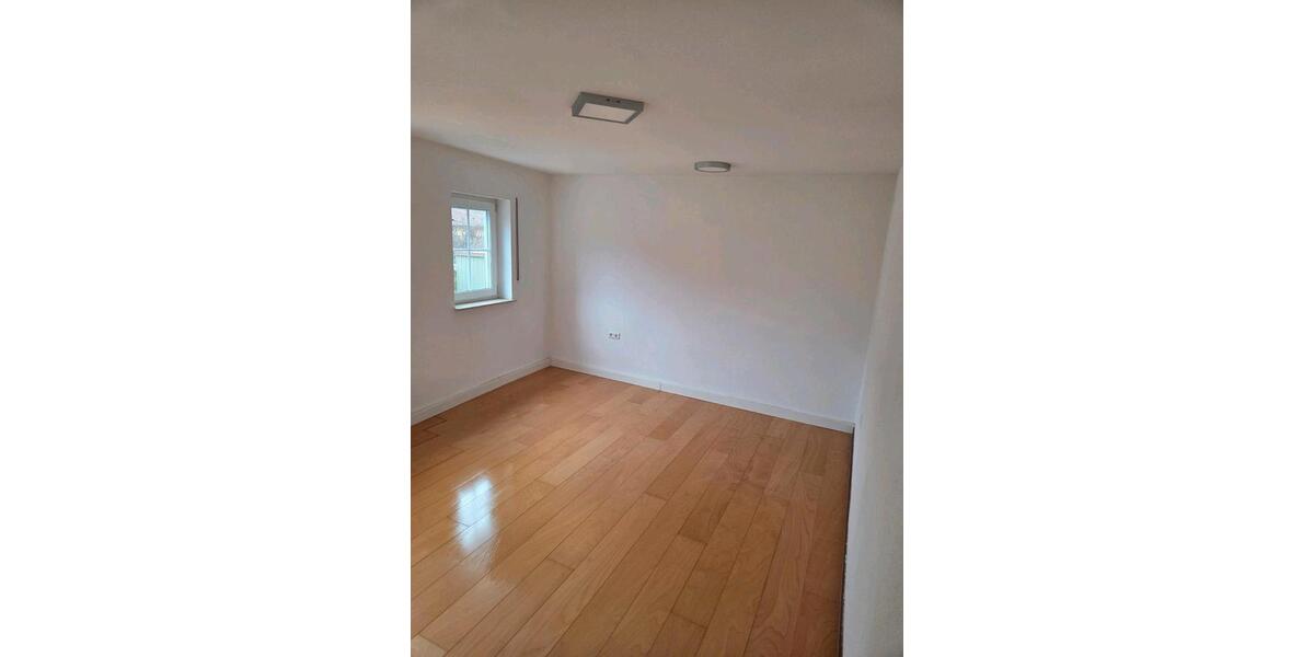 Etagenwohnung Untermünkheim - 1 Zimmer, 20 m&sup2;, 550&euro; | Angebot:25569330