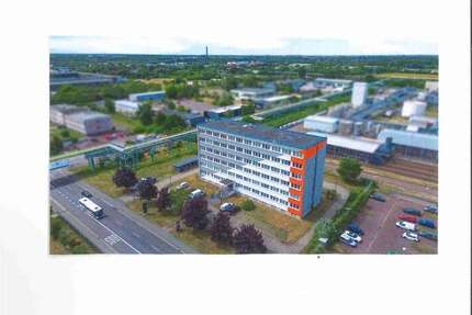 Büro in Bitterfeld 2.993 € 528 m²