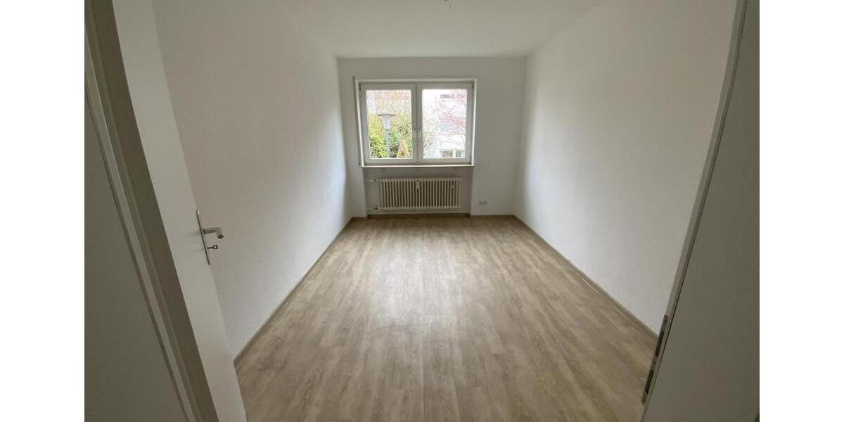 Erdgeschoßwohnung Bad Dürkheim - 3 Zimmer, 72 m&sup2;, 759&euro; | Angebot:22477385