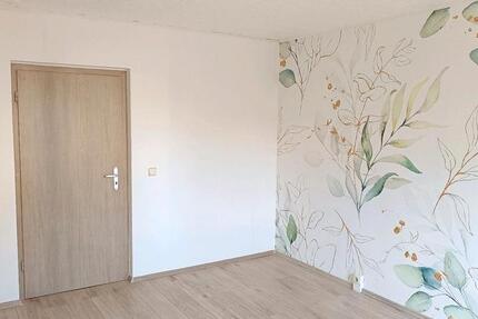 Wohnung Olbernhau - 3 Zimmer, 68 m&sup2;, 390&euro; | Angebot:25291763