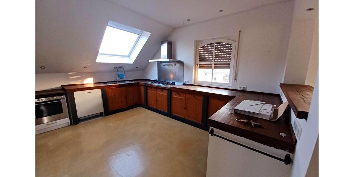 Etagenwohnung Kehl - 5 Zimmer, 200 m&sup2;, 1.800&euro; | Angebot:23846186