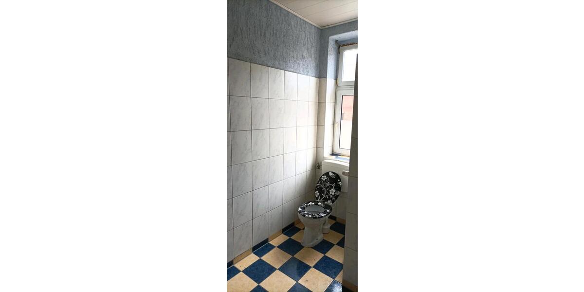 Erdgeschoßwohnung Stendal - 3 Zimmer, 82 m&sup2;, 670&euro; | Angebot:25942642