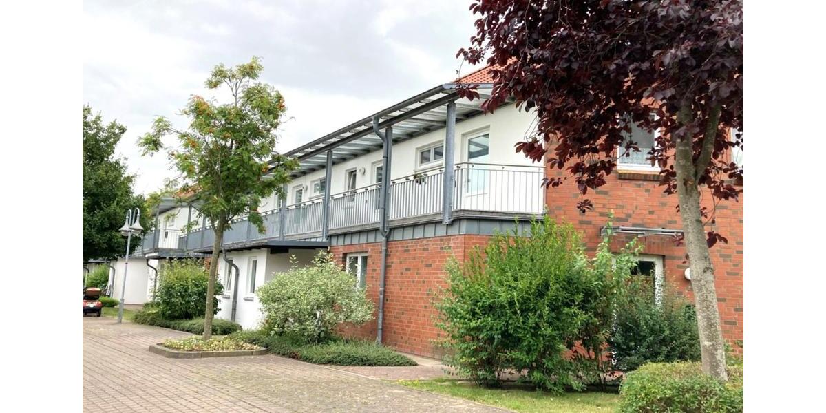 *1. Monat kaltmietfrei + mit kleiner Terrasse, umgeben von Grünflächen* 2 zimmer