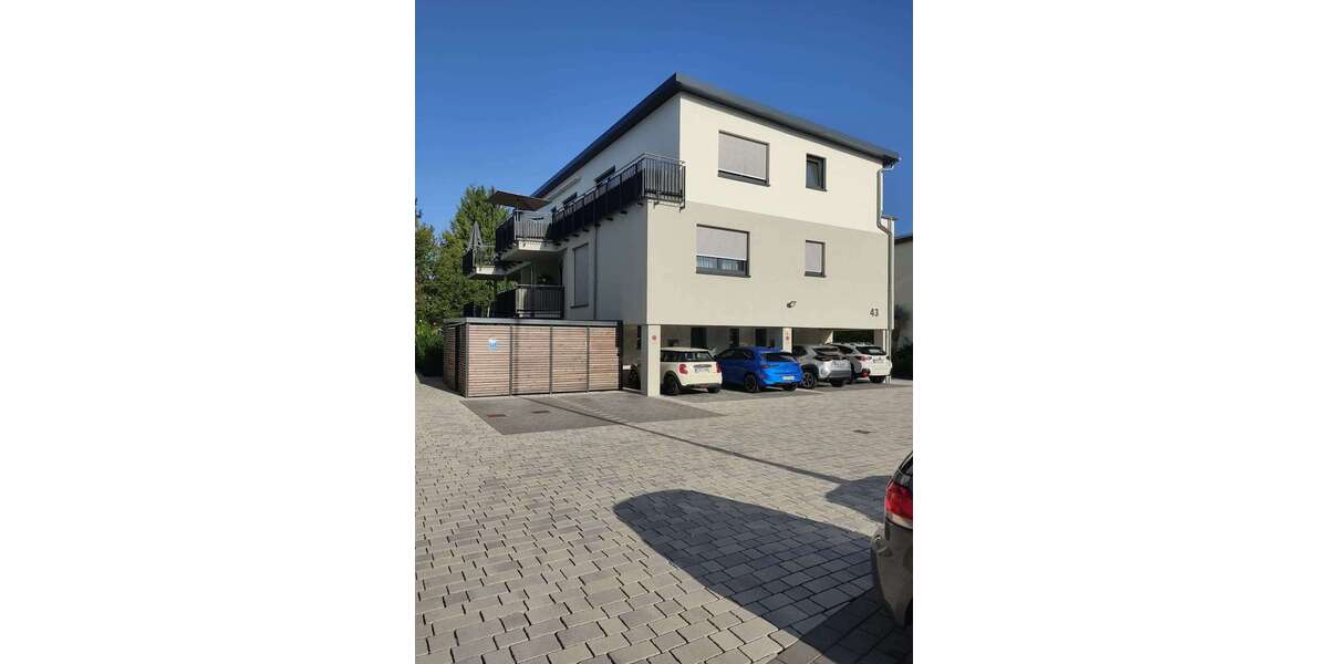Etagenwohnung Büdingen - 4 Zimmer, 136 m&sup2;, 1.600&euro; | Angebot:25928663