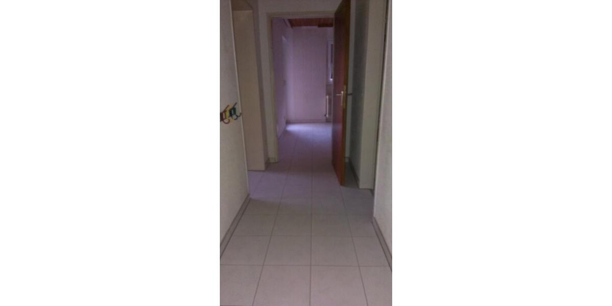Etagenwohnung Nürtingen - 3 Zimmer, 75 m&sup2;, 900&euro; | Angebot:26342850
