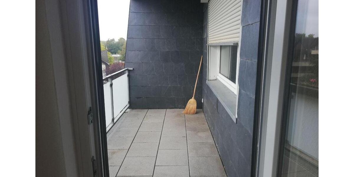Dachgeschoßwohnung Osnabrück Hafen - 2 Zimmer, 82 m&sup2;, 750&euro; | Angebot:26350807