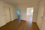 Etagenwohnung Bexbach - 4 Zimmer, 130 m&sup2;, 850&euro; | Angebot:26201227