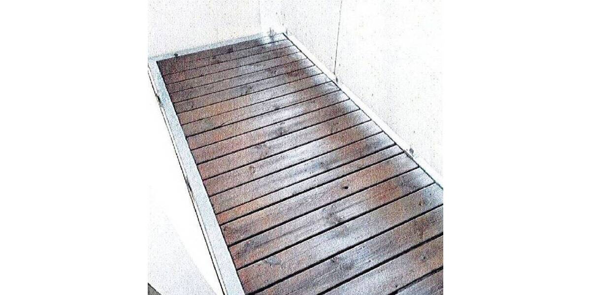 Etagenwohnung Görlitz Innenstadt - 2 Zimmer, 58 m&sup2;, 400&euro; | Angebot:26203886