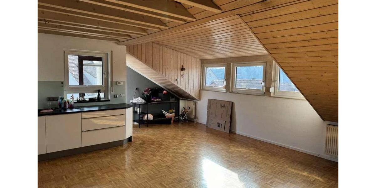 Dachgeschoßwohnung Grafenau - 3 Zimmer, 77 m&sup2;, 925&euro; | Angebot:26661643