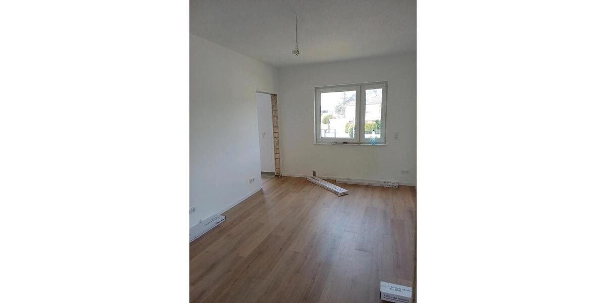 Etagenwohnung Frielendorf - 3 Zimmer, 80 m&sup2;, 750&euro; | Angebot:26700016